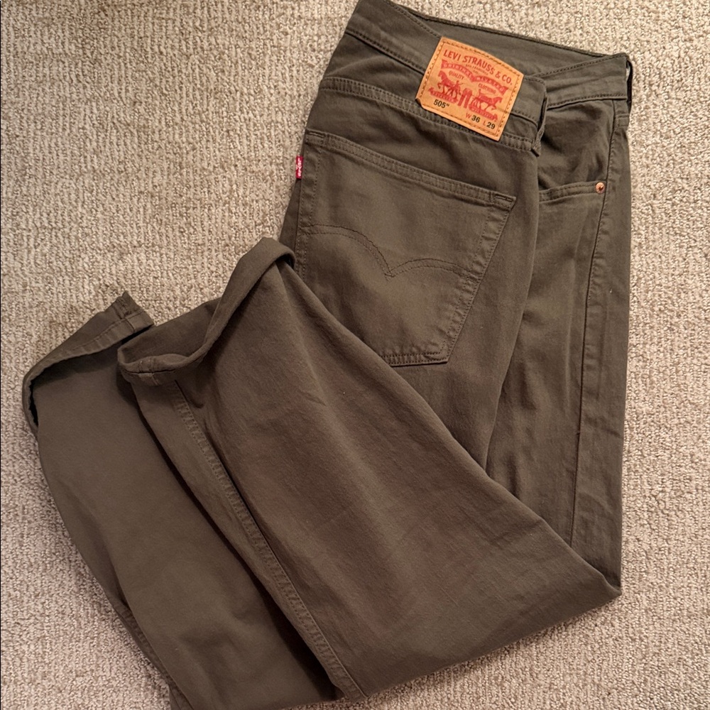 Levi's Men's Olive Jeans 36 x 29 New Without Tags